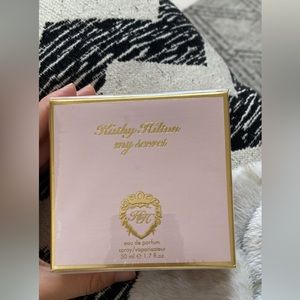 Kathy Hilton  - Women Perfume